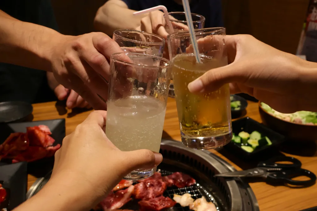 焼肉で飲み会